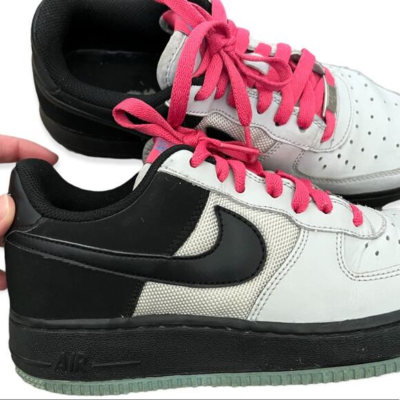 NIKE AIR FORCE 1 Flamingo. Size 6Y - Picture 5 of 8